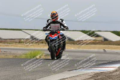 media/May-26-2025-Lets Ride (Mon) [[3bf1de1d65]]/C Group/1240pm (Wheelie Bump)/